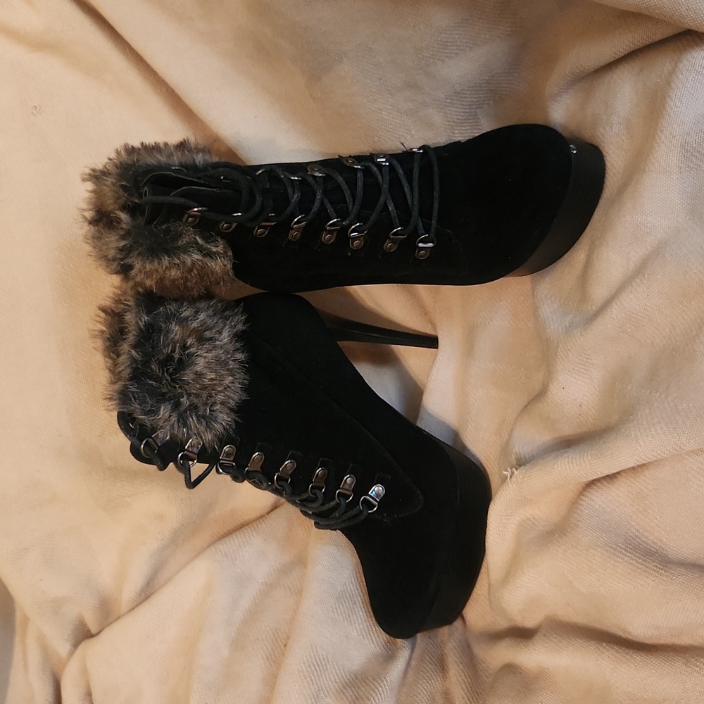 Shoedazzle high heels